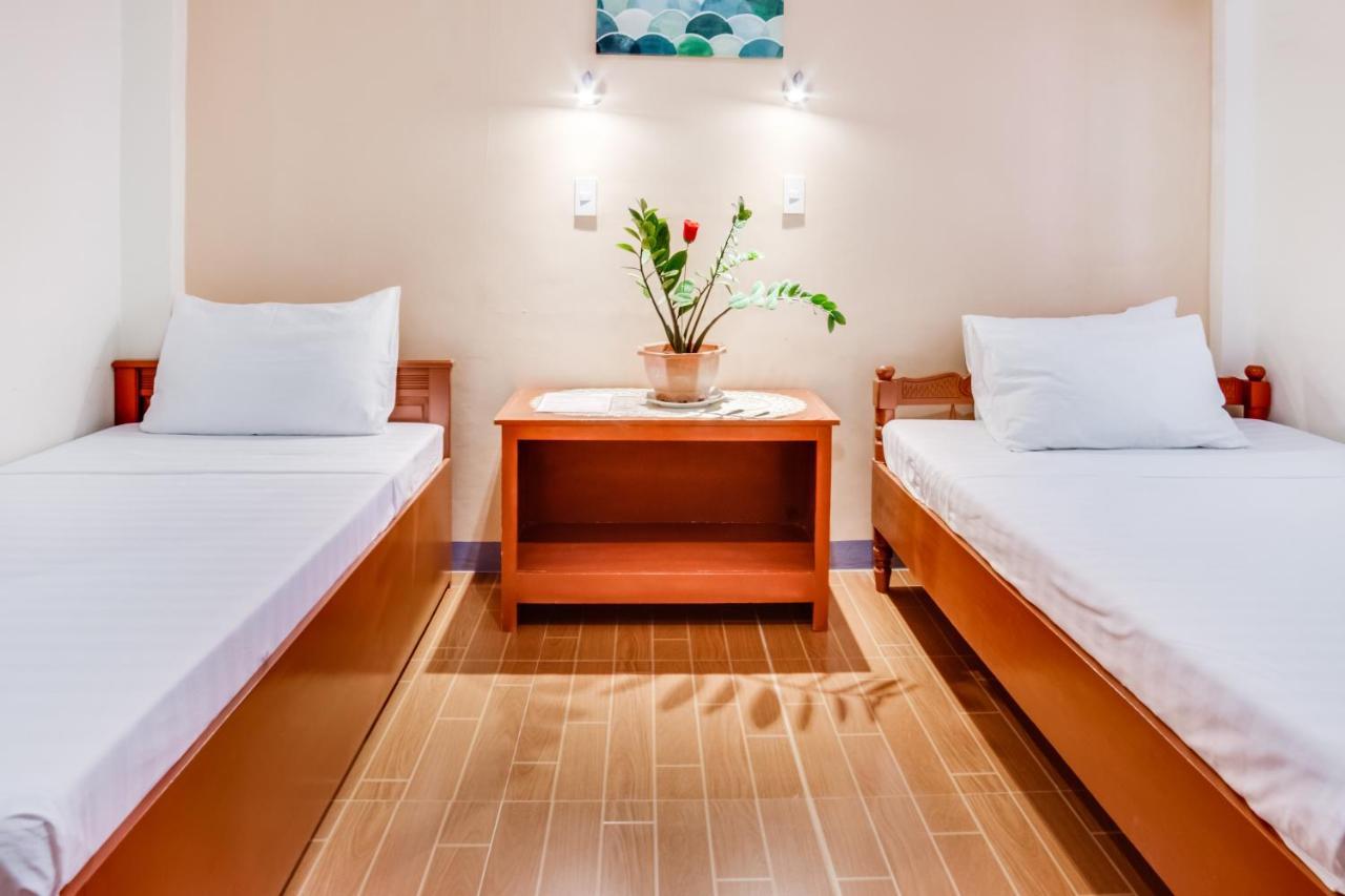 Cawit Resort And Cafe Esperanza 외부 사진